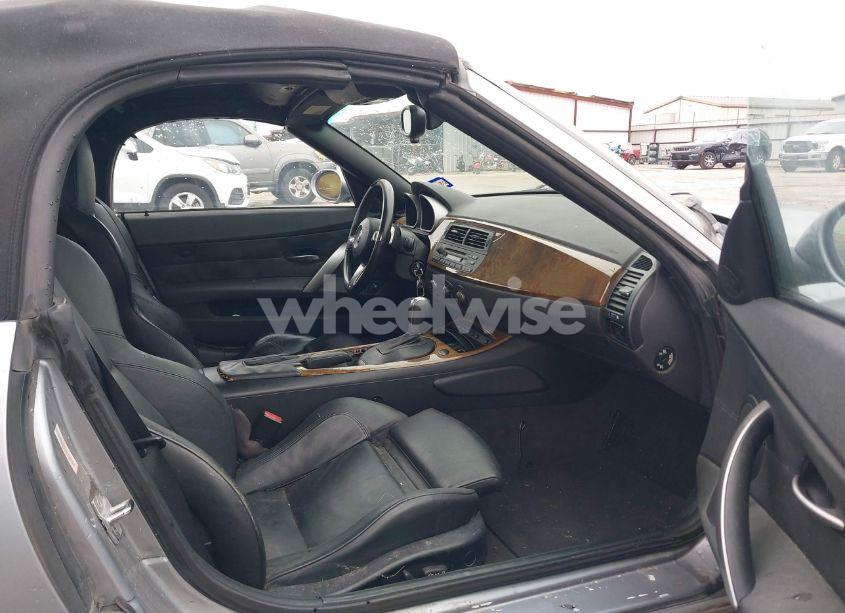 Photo 5 of 2006 Bmw Z4 3.0SI (VIN 4USBU53546LX01739)