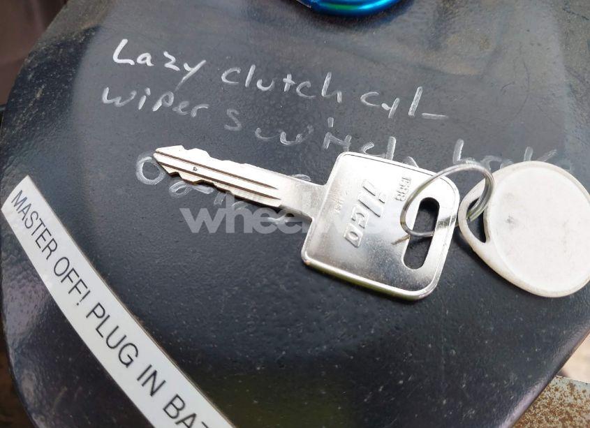 Photo 11 of 2000 Freightliner Fs65 SCHOOL BUS FS65 (VIN 4UZ6CFAC1YCG18336)