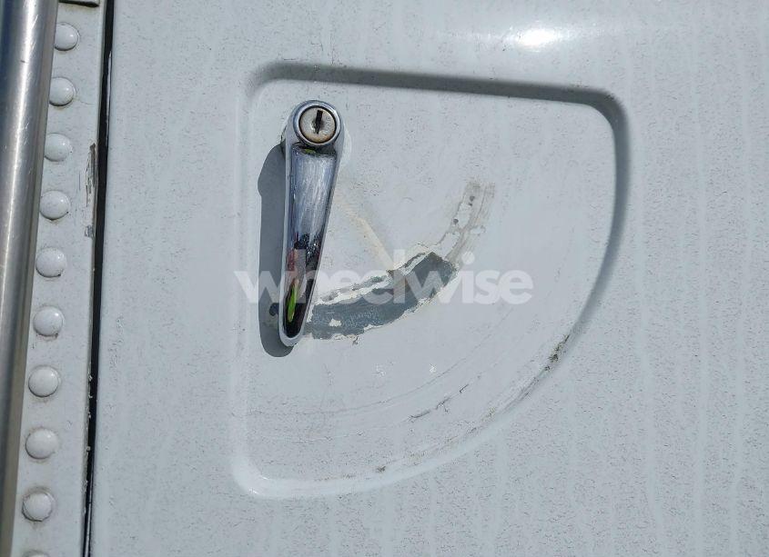 Photo 6 of 2000 Freightliner Fs65 SCHOOL BUS FS65 (VIN 4UZ6CFAC1YCG18336)