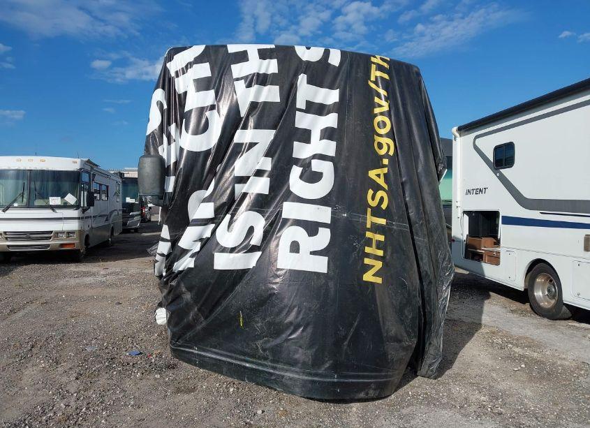 Photo 6 of 2000 Freightliner Chassis X LINE MOTOR HOME (VIN 4UZ6XFBC9YCG65861)