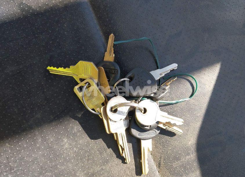 Photo 11 of 2002 Freightliner Fleetwood MOTOR HOME X LINE MOTOR HOME (VIN 4UZAAHAK52CJ60436)