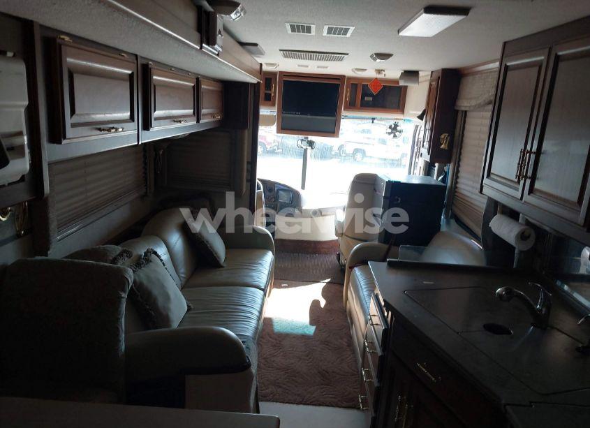 Photo 5 of 2002 Freightliner Fleetwood MOTOR HOME X LINE MOTOR HOME (VIN 4UZAAHAK52CJ60436)