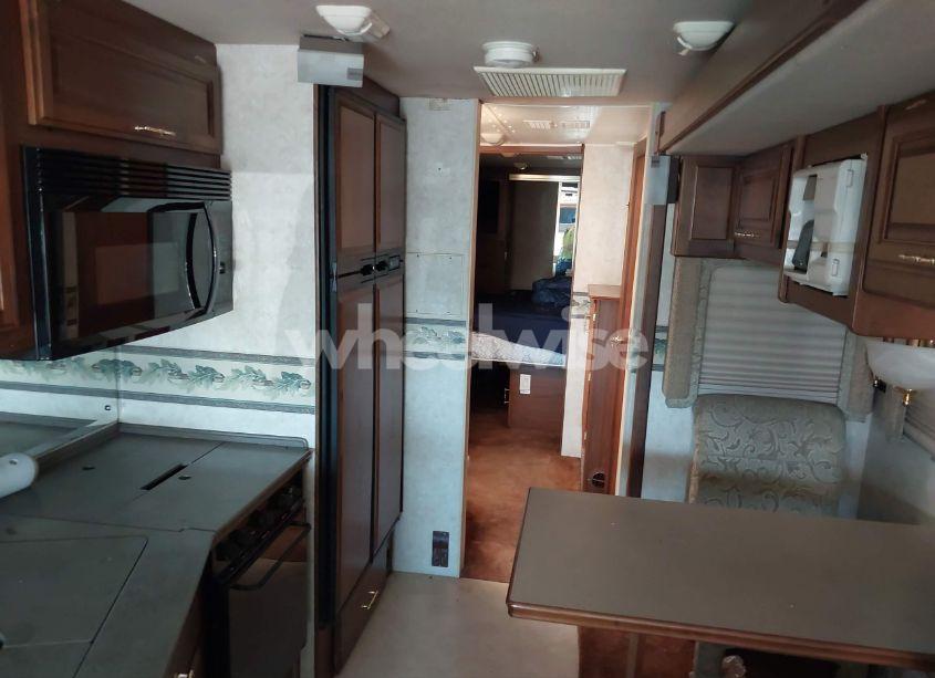 Photo 8 of 2002 Freightliner Fleetwood MOTOR HOME X LINE MOTOR HOME (VIN 4UZAAHAK52CJ60436)