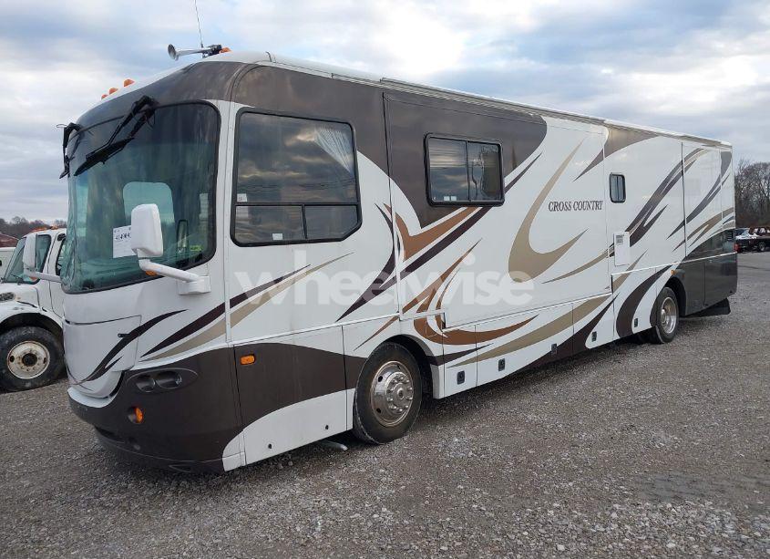 Photo 2 of 2007 Freightliner Chassis X LINE MOTOR HOME (VIN 4UZAAJBV67CZ38380)