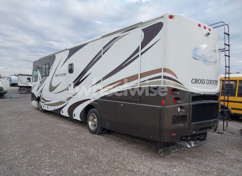 Photo 3 of 2007 Freightliner Chassis X LINE MOTOR HOME (VIN 4UZAAJBV67CZ38380)