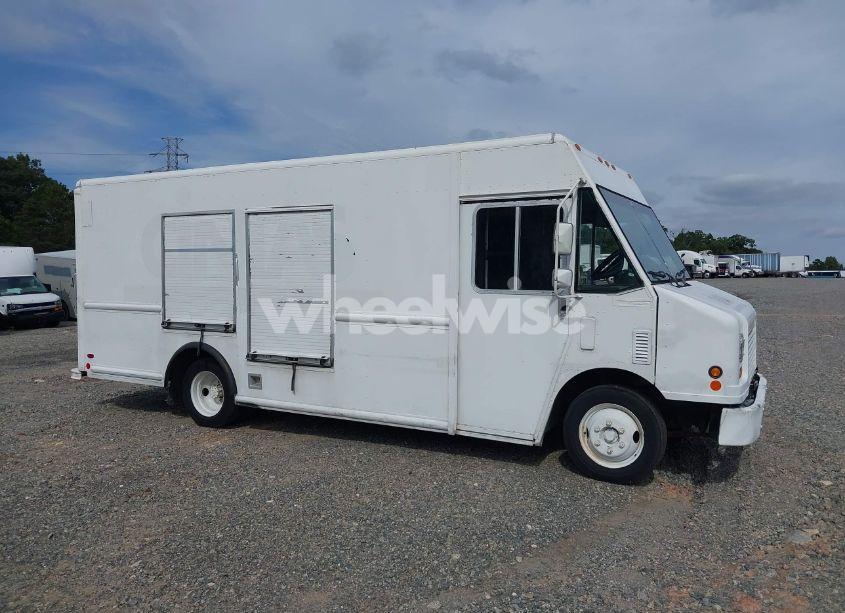 Photo 13 of 2007 Freightliner Chassis M LINE WALK-IN VAN (VIN 4UZAANBWX7CY45068)