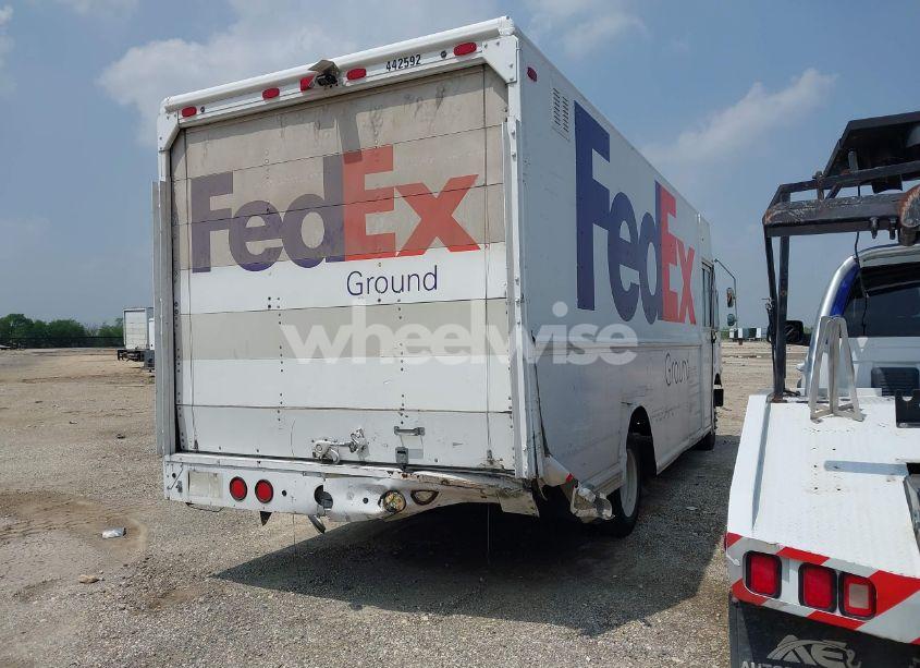 Photo 4 of 2006 Freightliner Chassis M LINE WALK-IN VAN (VIN 4UZAAPBW96CX08343)