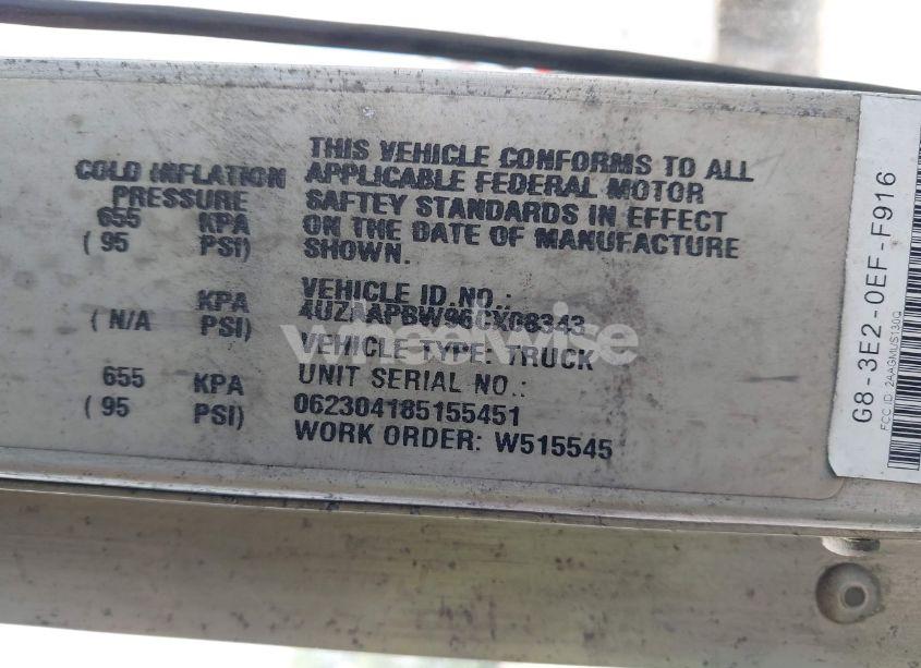 Photo 8 of 2006 Freightliner Chassis M LINE WALK-IN VAN (VIN 4UZAAPBW96CX08343)