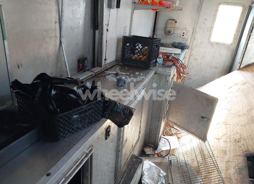 Photo 12 of 2007 Freightliner Chassis M LINE WALK-IN VAN (VIN 4UZAAPBW97CY18486)