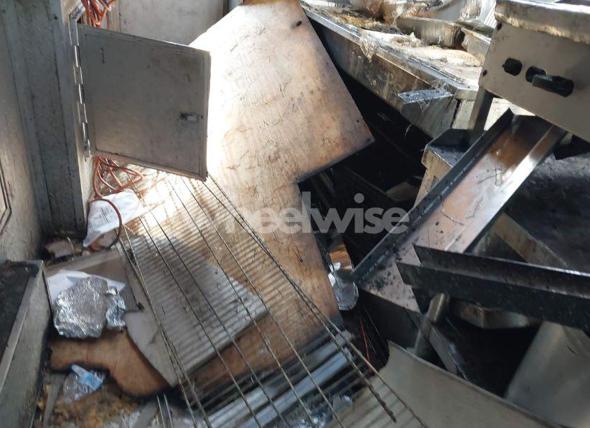 Photo 13 of 2007 Freightliner Chassis M LINE WALK-IN VAN (VIN 4UZAAPBW97CY18486)