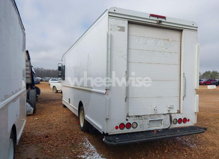 Photo 3 of 2010 Freightliner Chassis M LINE WALK-IN VAN (VIN 4UZAAPDU8ACAS1636)