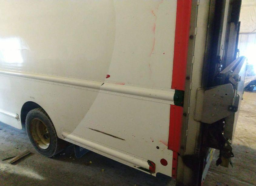 Photo 3 of 2010 Freightliner Chassis M LINE WALK-IN VAN (VIN 4UZAAPDUXACAS1668)