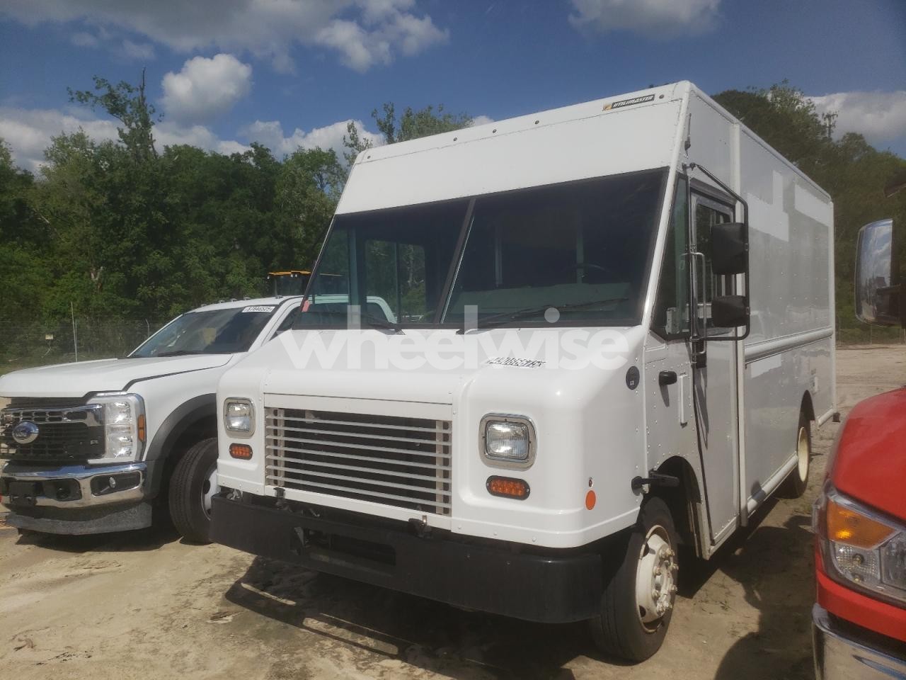 2022 FREIGHTLINER CHASSIS M LINE WALK-IN VAN (VIN 4UZAAPFA2NCNT5990) main photo