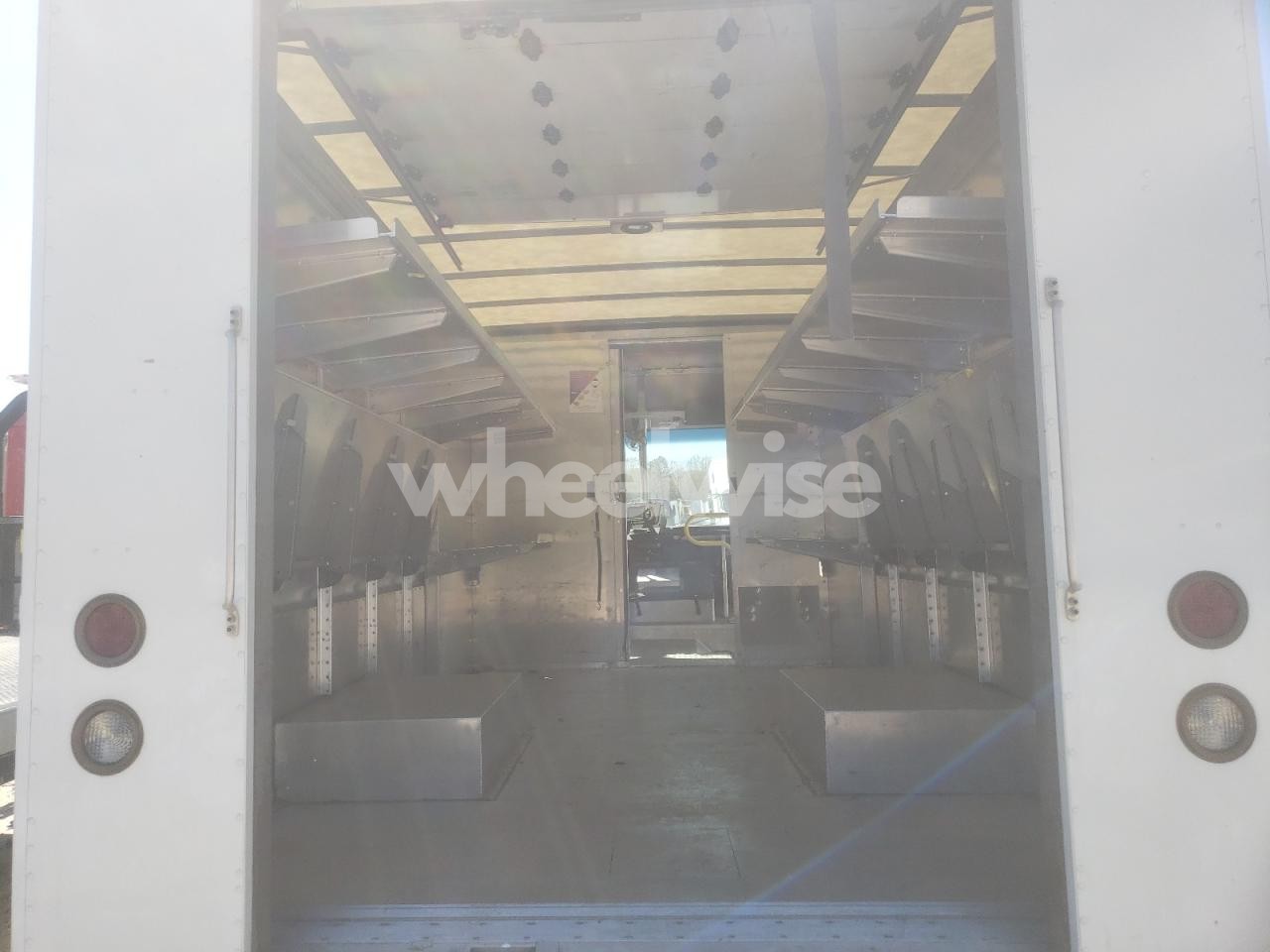 Photo 10 of 2022 FREIGHTLINER CHASSIS M LINE WALK-IN VAN (VIN 4UZAAPFA2NCNT5990)