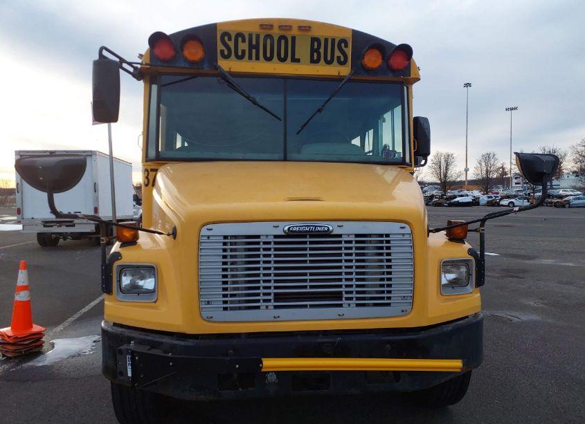 Photo 6 of 2006 Freightliner Chassis FS65 (VIN 4UZAAXCS36CU72400)