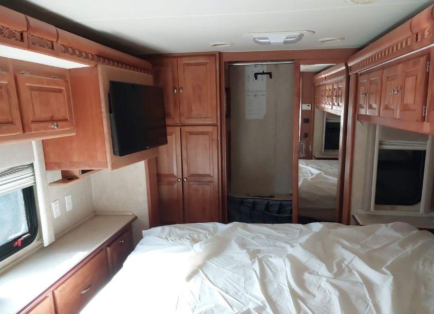 Photo 12 of 2007 Freightliner Chassis X LINE MOTOR HOME (VIN 4UZAB2DC07CZ28975)