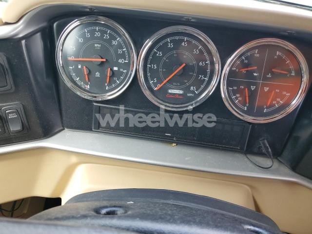 Photo 3 of 2018 FREIGHTLINER CHASSIS XC N/A (VIN 4UZAB2FC9JCJR6348)