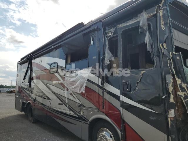 Photo 4 of 2018 FREIGHTLINER CHASSIS XC N/A (VIN 4UZAB2FC9JCJR6348)