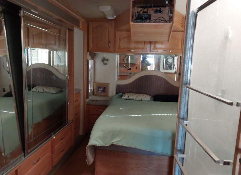 Photo 6 of 2004 Freightliner Chassis X LINE MOTOR HOME (VIN 4UZABFCY14CM65986)