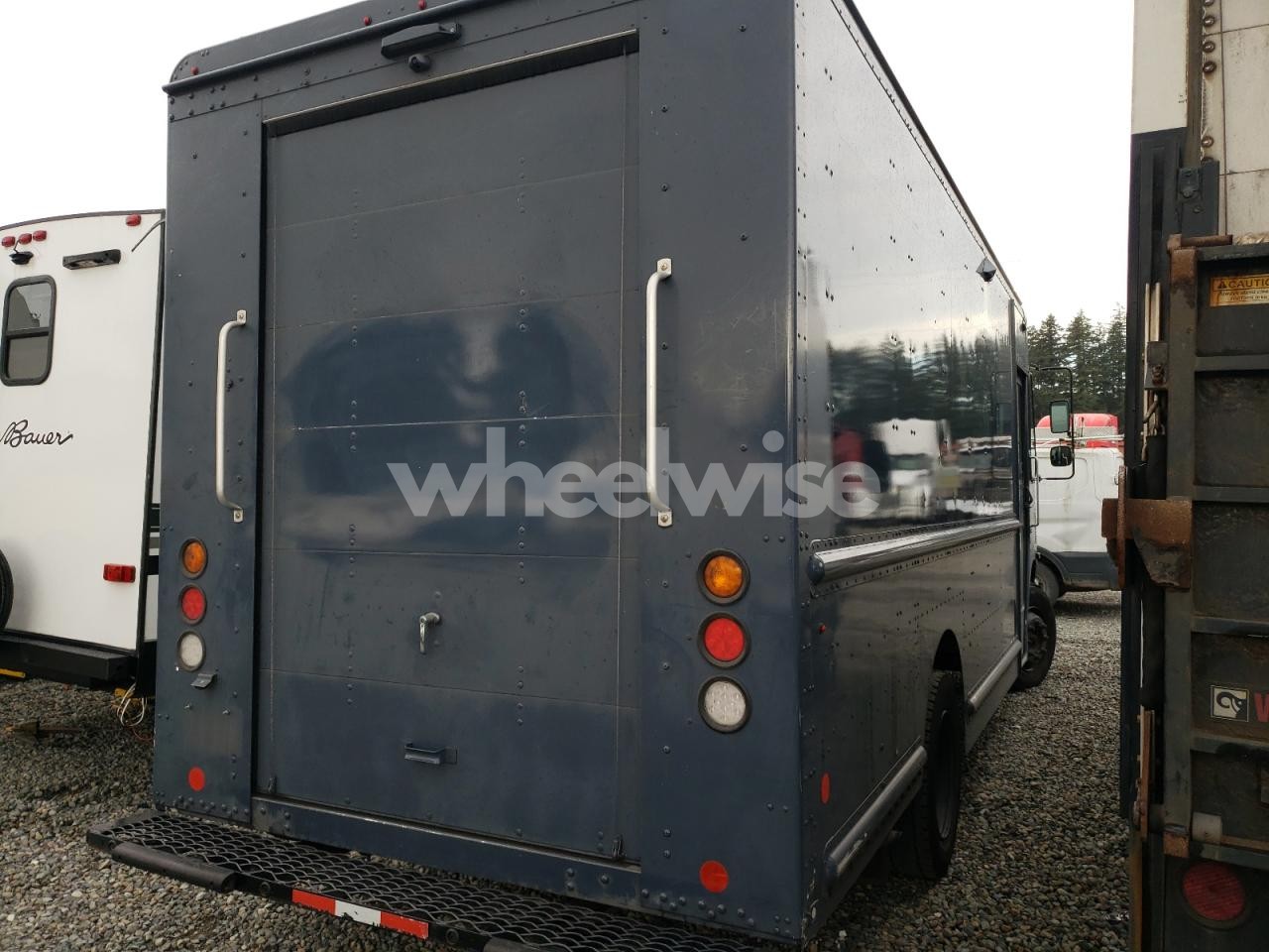 Photo 3 of 2020 FREIGHTLINER CHASSIS M LINE WALK-IN VAN (VIN 4UZAC2EA0LCLZ6664)