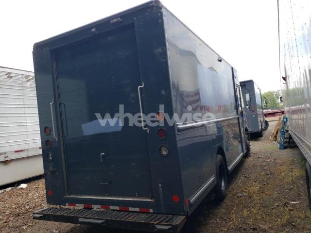Photo 11 of 2021 FREIGHTLINER CHASSIS M LINE WALK-IN VAN (VIN 4UZAC2EA0MCMN0062)