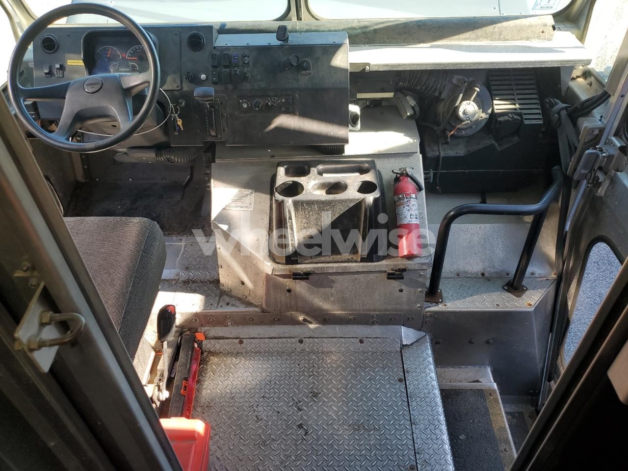 Photo 8 of 2020 FREIGHTLINER CHASSIS M LINE WALK-IN VAN (VIN 4UZAC2EA1LCMH6065)