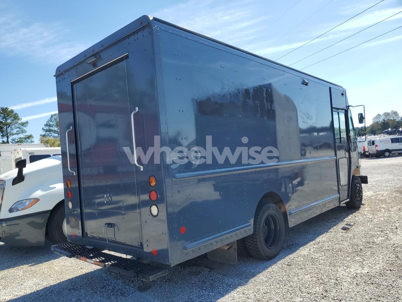 Photo 3 of 2020 FREIGHTLINER CHASSIS M LINE WALK-IN VAN (VIN 4UZAC2EA1LCMH7989)