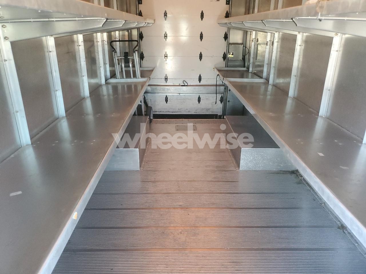 Photo 10 of 2021 FREIGHTLINER CHASSIS M LINE WALK-IN VAN (VIN 4UZAC2EA1MCML0838)