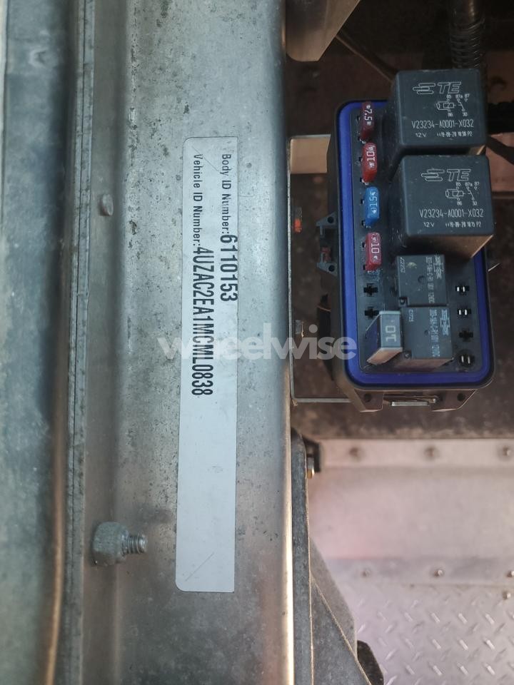 Photo 13 of 2021 FREIGHTLINER CHASSIS M LINE WALK-IN VAN (VIN 4UZAC2EA1MCML0838)