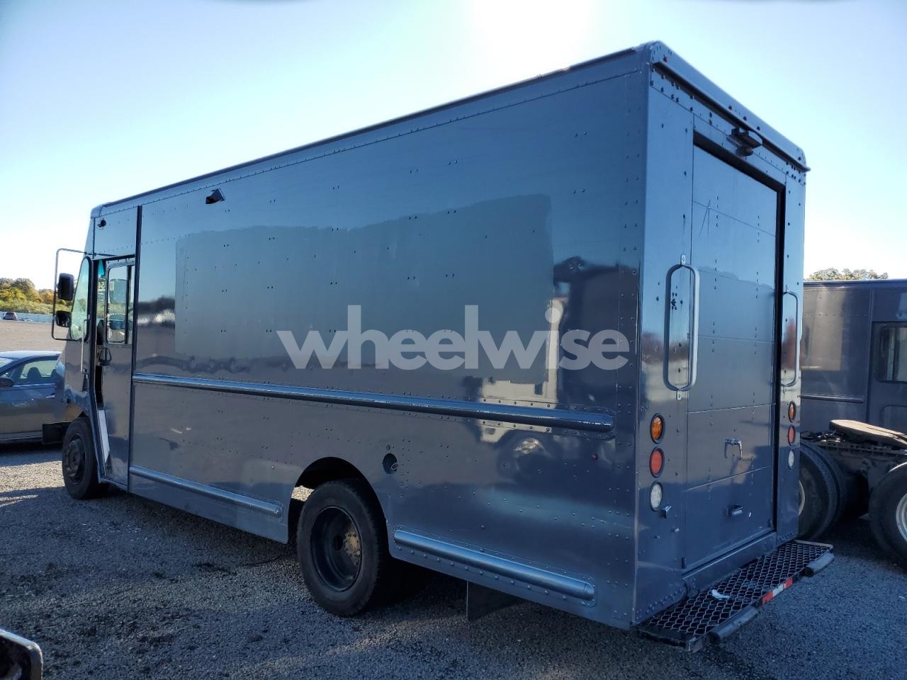 Photo 2 of 2021 FREIGHTLINER CHASSIS M LINE WALK-IN VAN (VIN 4UZAC2EA1MCML0838)
