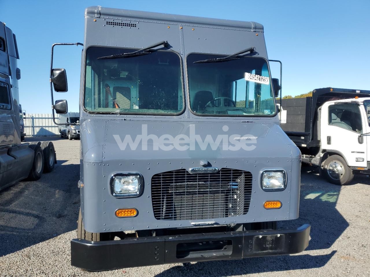 Photo 5 of 2021 FREIGHTLINER CHASSIS M LINE WALK-IN VAN (VIN 4UZAC2EA1MCML0838)