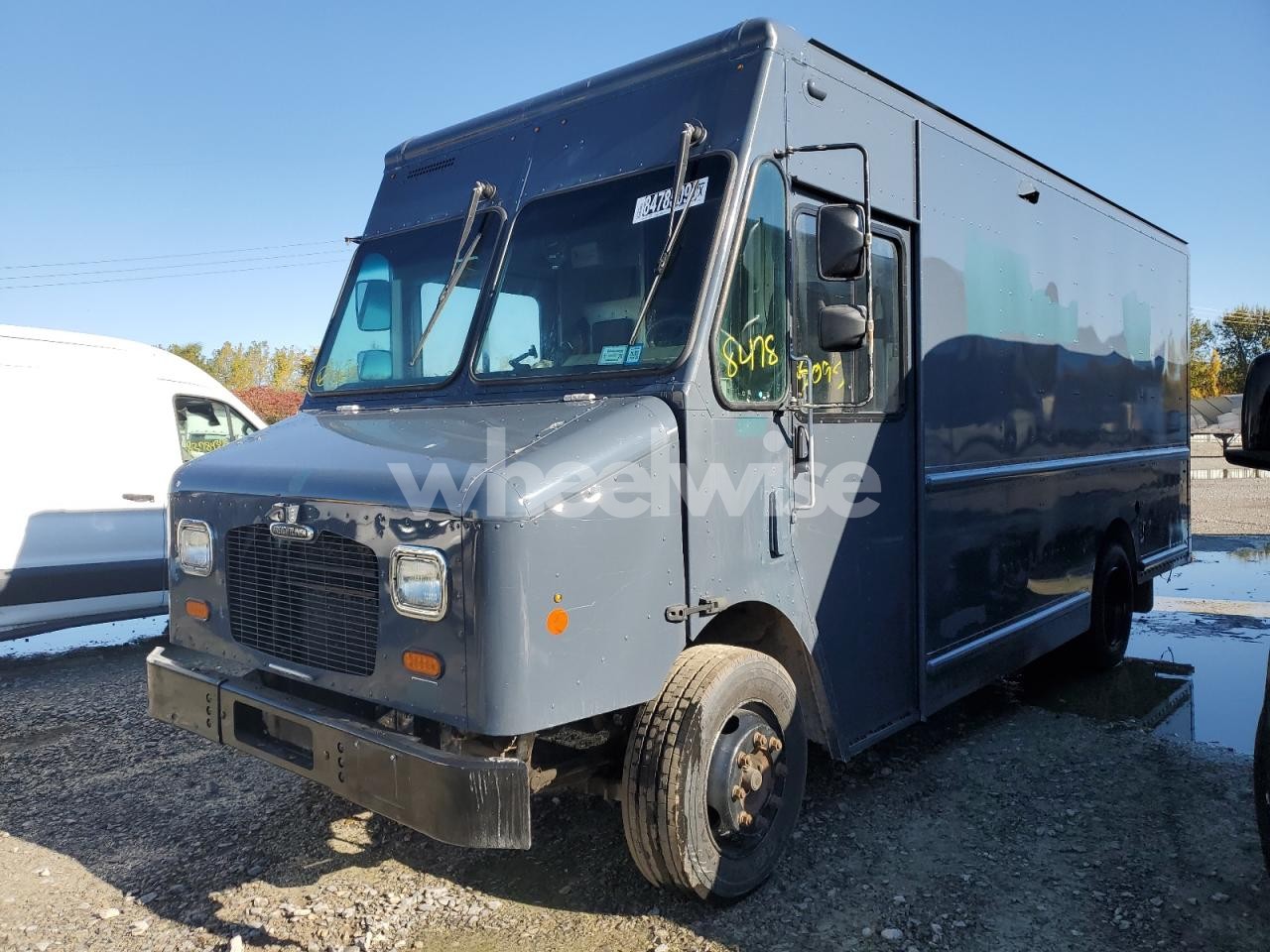 2020 FREIGHTLINER CHASSIS M LINE WALK-IN VAN (VIN 4UZAC2EA2LCMH7869) main photo