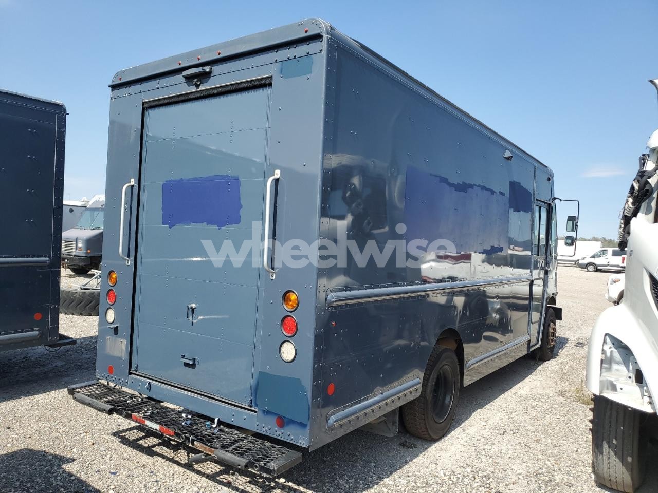 Photo 3 of 2020 FREIGHTLINER CHASSIS M LINE WALK-IN VAN (VIN 4UZAC2EA2LCMH7872)