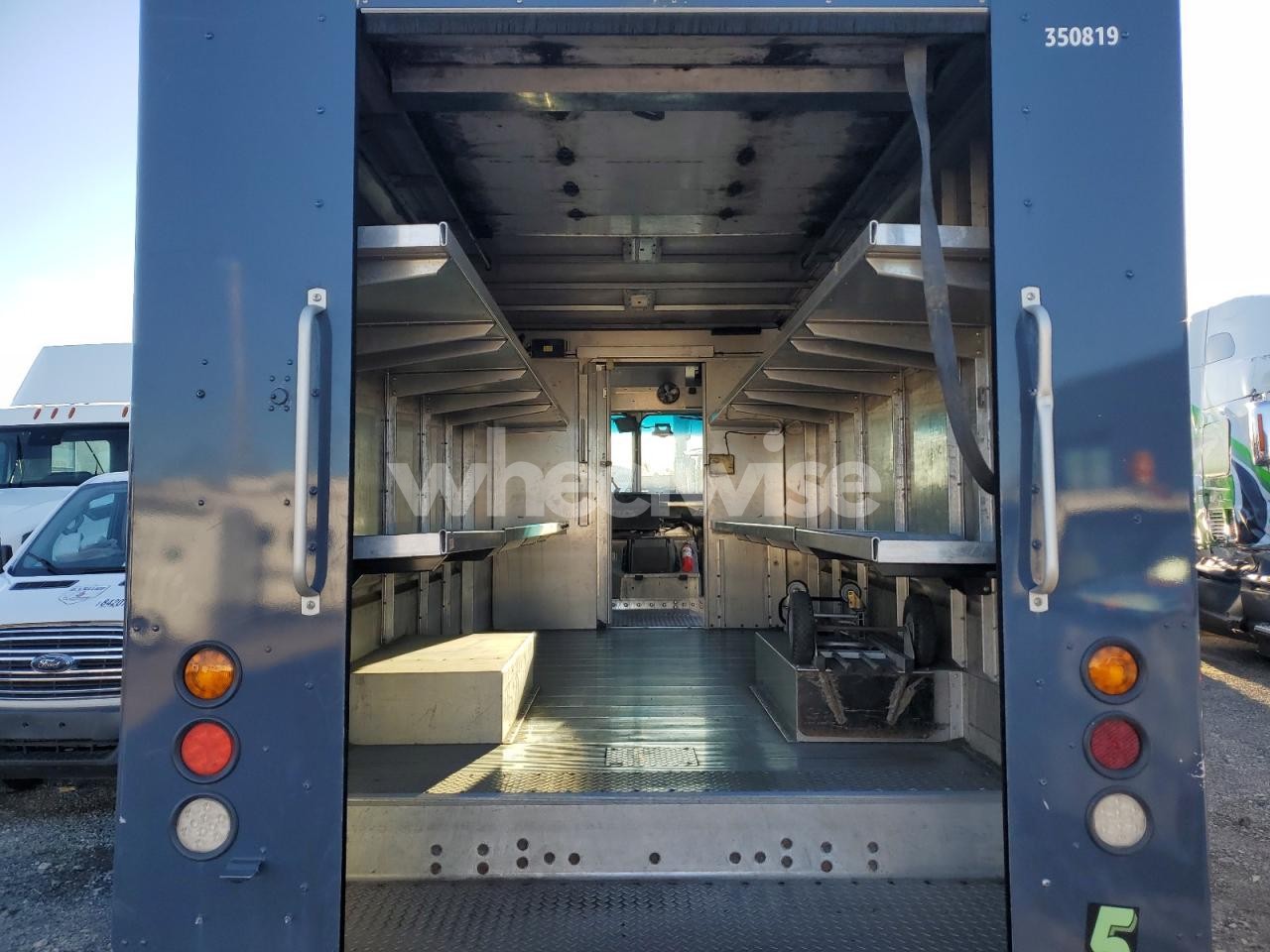 Photo 10 of 2020 FREIGHTLINER MT 45G DELIVERY TRUCK (VIN 4UZAC2EA3LCLZ6335)