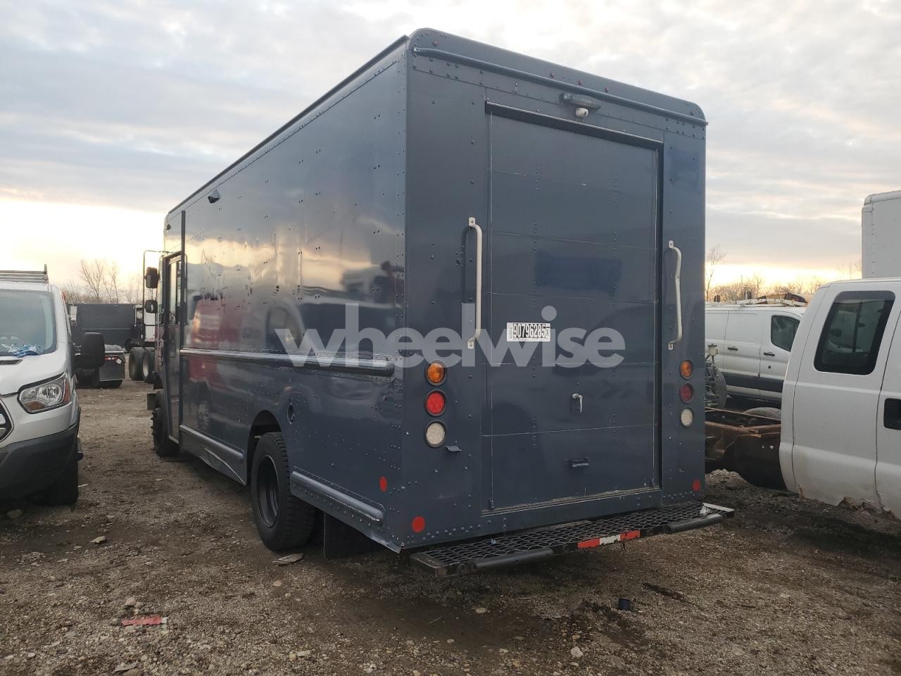 Photo 2 of 2020 FREIGHTLINER MT 45G DELIVERY TRUCK (VIN 4UZAC2EA3LCLZ6335)