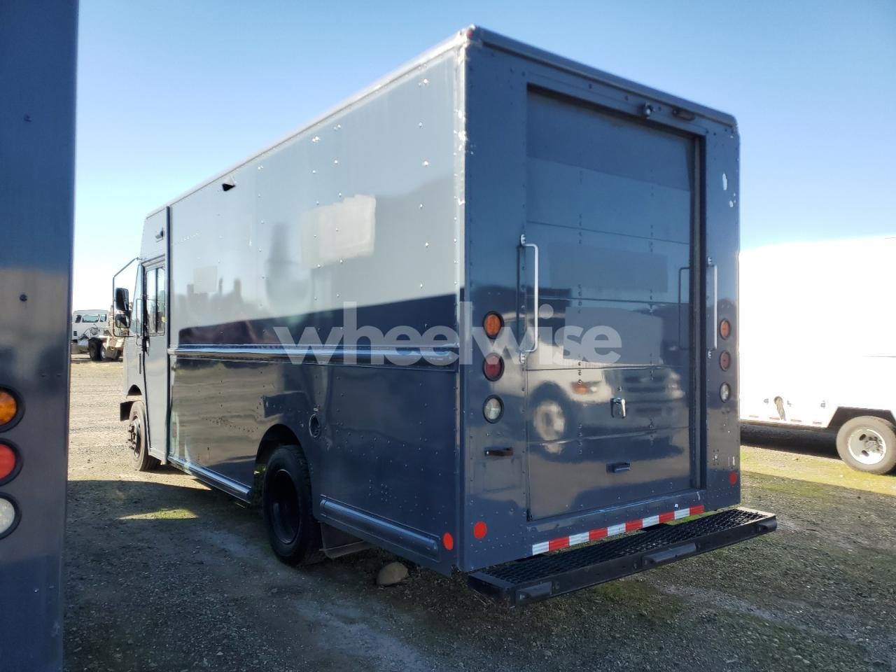 Photo 2 of 2021 FREIGHTLINER CHASSIS M LINE WALK-IN VAN (VIN 4UZAC2EA4MCMN0016)