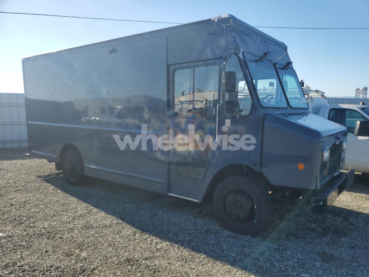 Photo 4 of 2020 FREIGHTLINER CHASSIS M LINE WALK-IN VAN (VIN 4UZAC2EA5LCLZ6434)