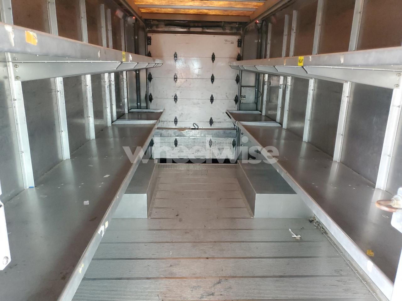 Photo 10 of 2020 FREIGHTLINER CHASSIS M LINE WALK-IN VAN (VIN 4UZAC2EA5LCMK0036)