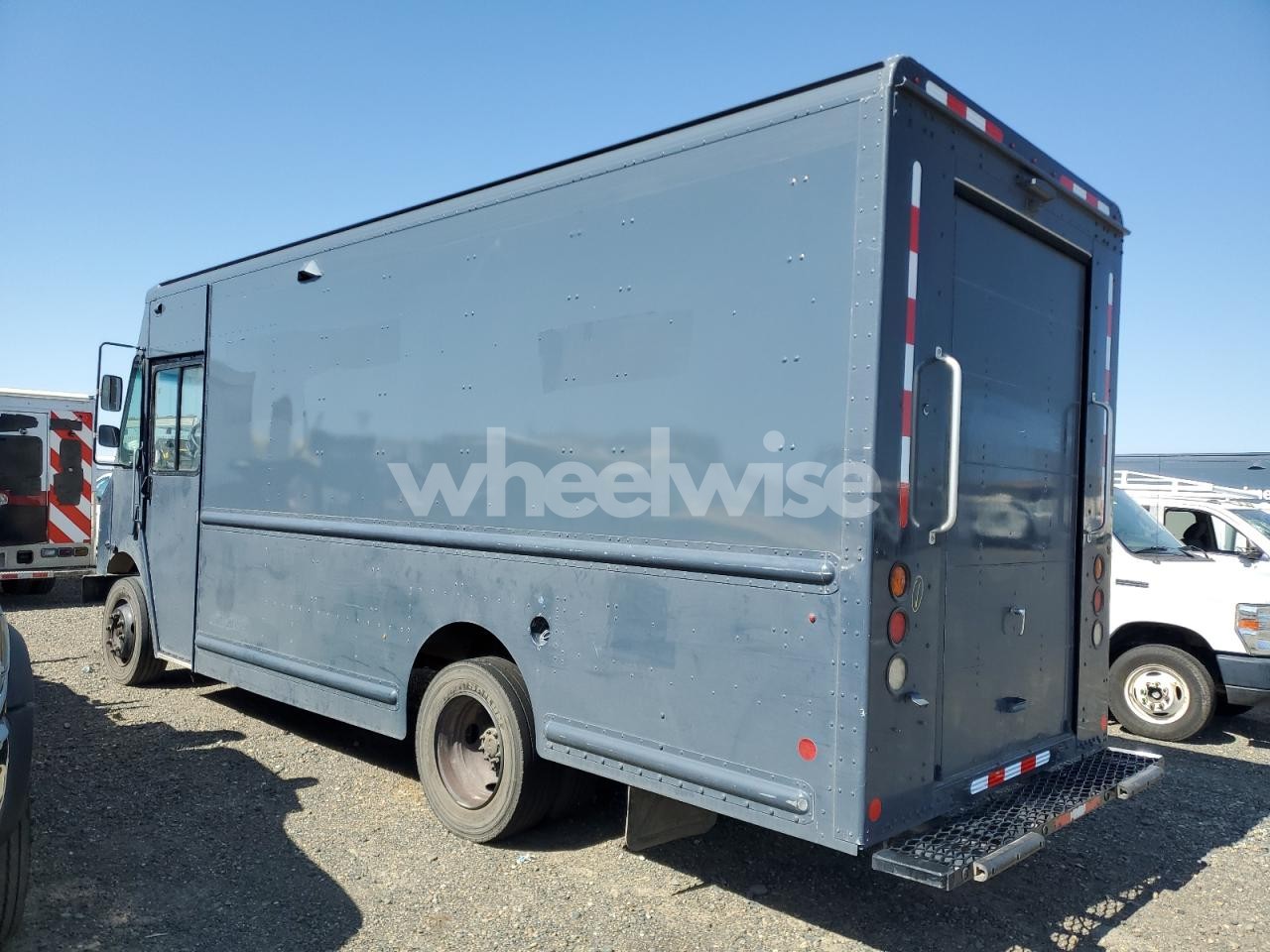 Photo 2 of 2020 FREIGHTLINER CHASSIS M LINE WALK-IN VAN (VIN 4UZAC2EA5LCMK0036)