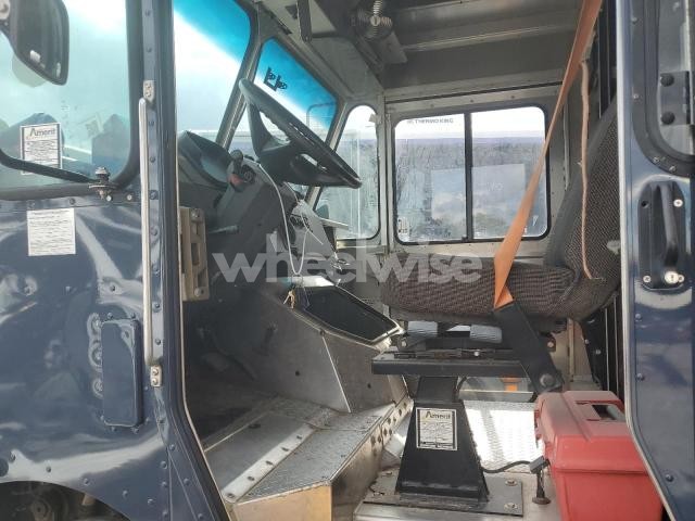 Photo 2 of 2020 FREIGHTLINER CHASSIS M LINE WALK-IN VAN (VIN 4UZAC2EA6LCMK0160)