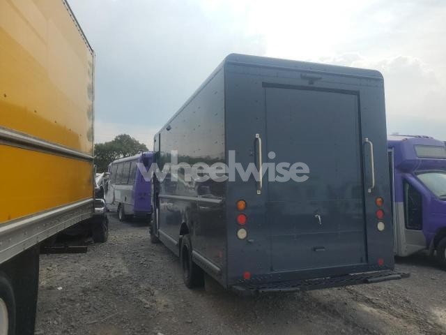 Photo 9 of 2020 FREIGHTLINER CHASSIS M LINE WALK-IN VAN (VIN 4UZAC2EA6LCMK0160)