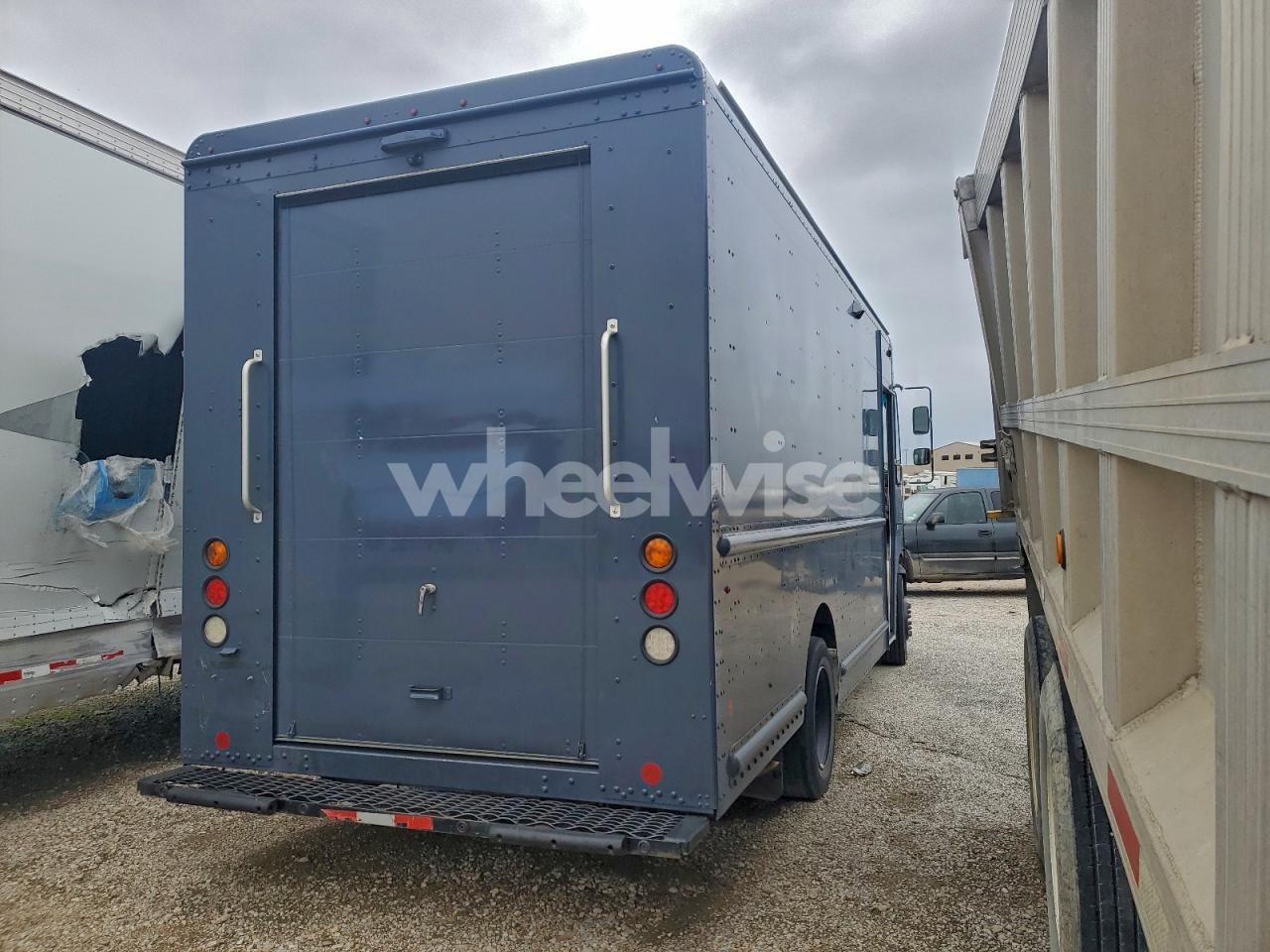 Photo 4 of 2020 FREIGHTLINER MT45G DELIVERY TRUCK (VIN 4UZAC2EA7LCMH7771)