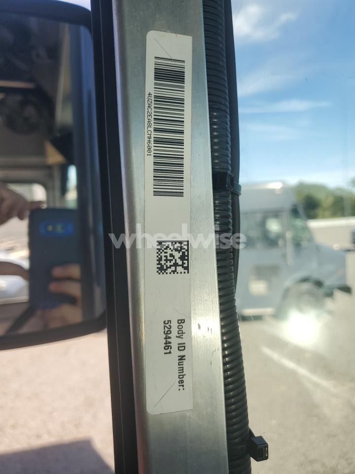 Photo 13 of 2020 FREIGHTLINER CHASSIS M LINE WALK-IN VAN (VIN 4UZAC2EA8LCMH6001)