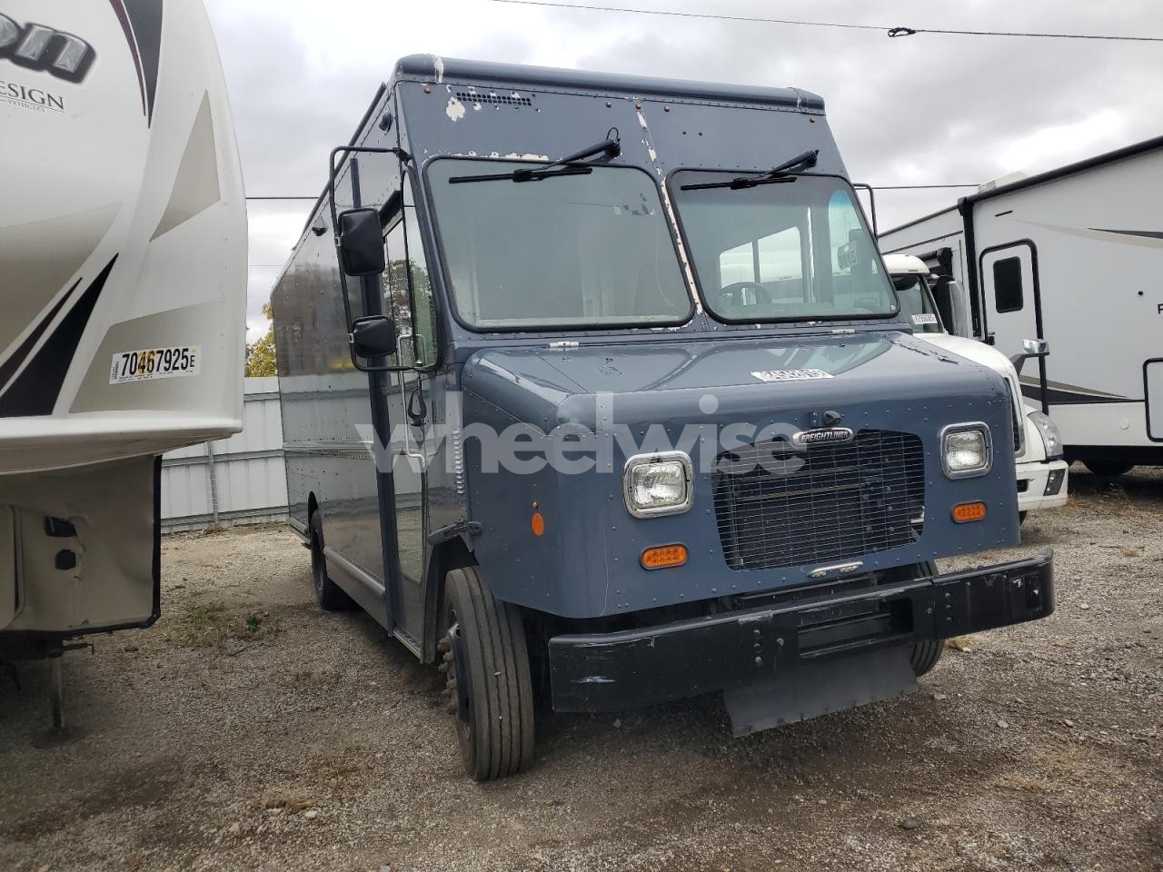 Photo 4 of 2020 FREIGHTLINER CHASSIS M LINE WALK-IN VAN (VIN 4UZAC2EA8LCMH6127)