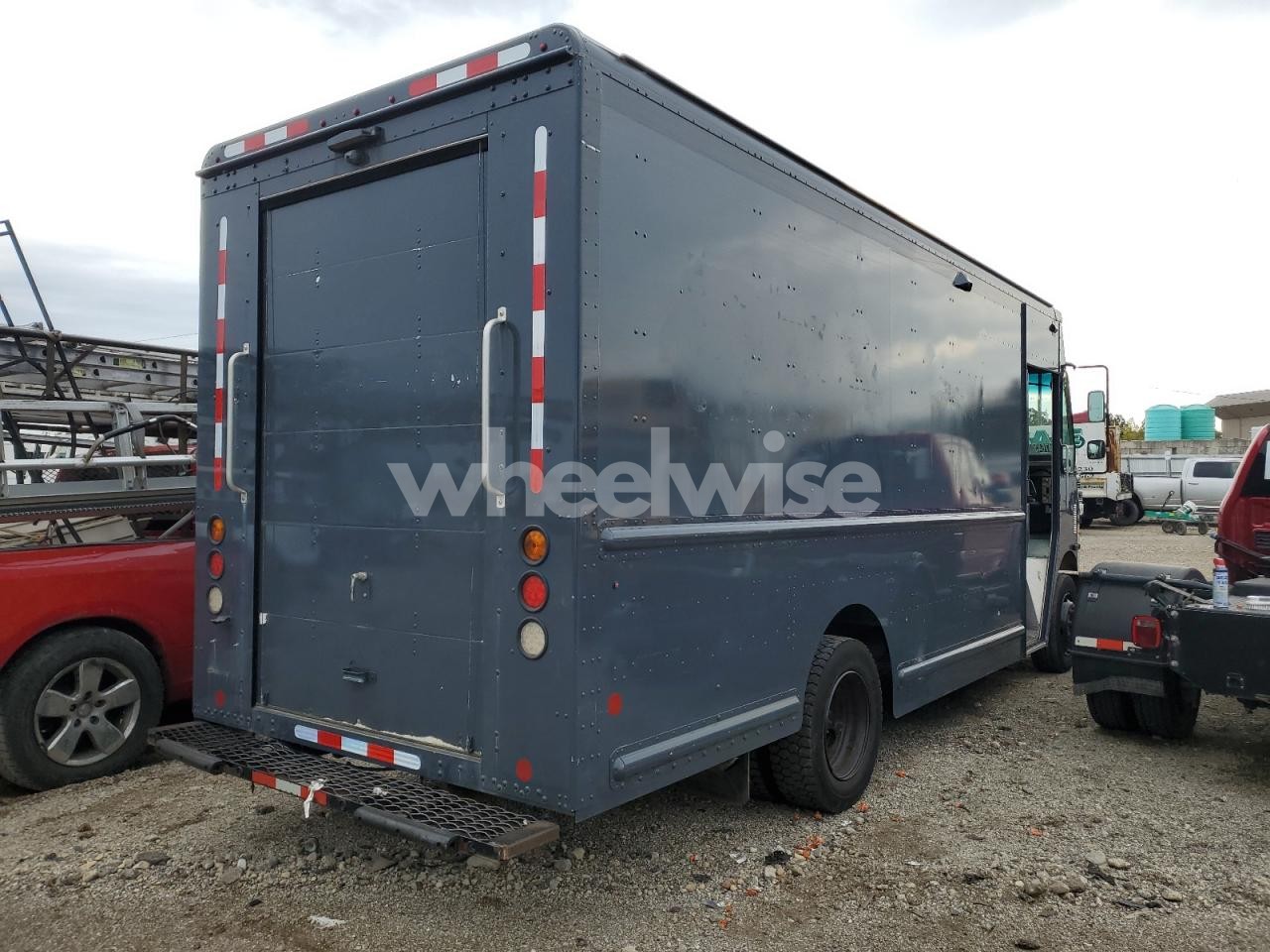 Photo 3 of 2021 FREIGHTLINER CHASSIS M LINE WALK-IN VAN (VIN 4UZAC2EA8MCML0755)