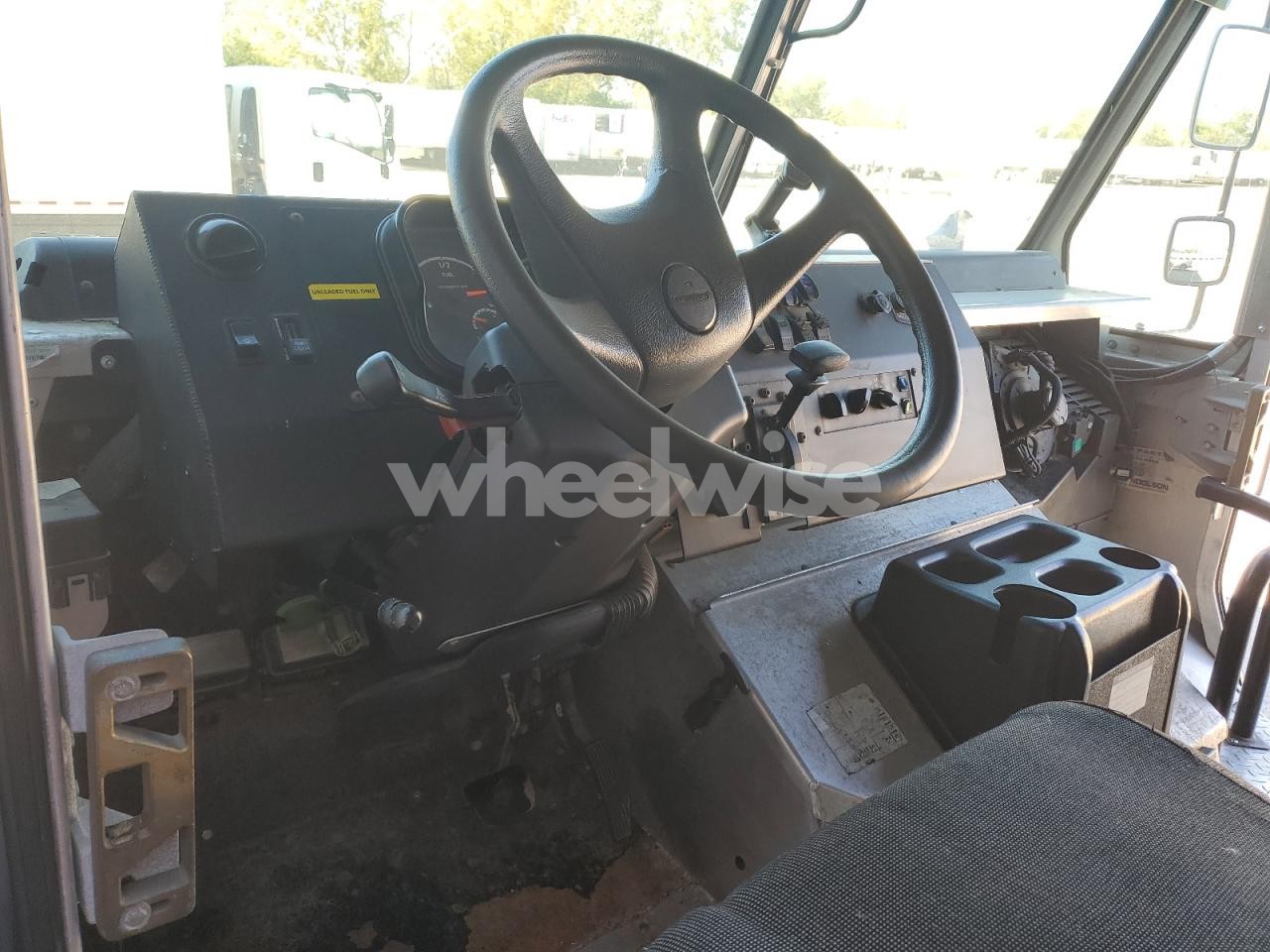 Photo 8 of 2021 FREIGHTLINER CHASSIS M LINE WALK-IN VAN (VIN 4UZAC2EA8MCML0755)