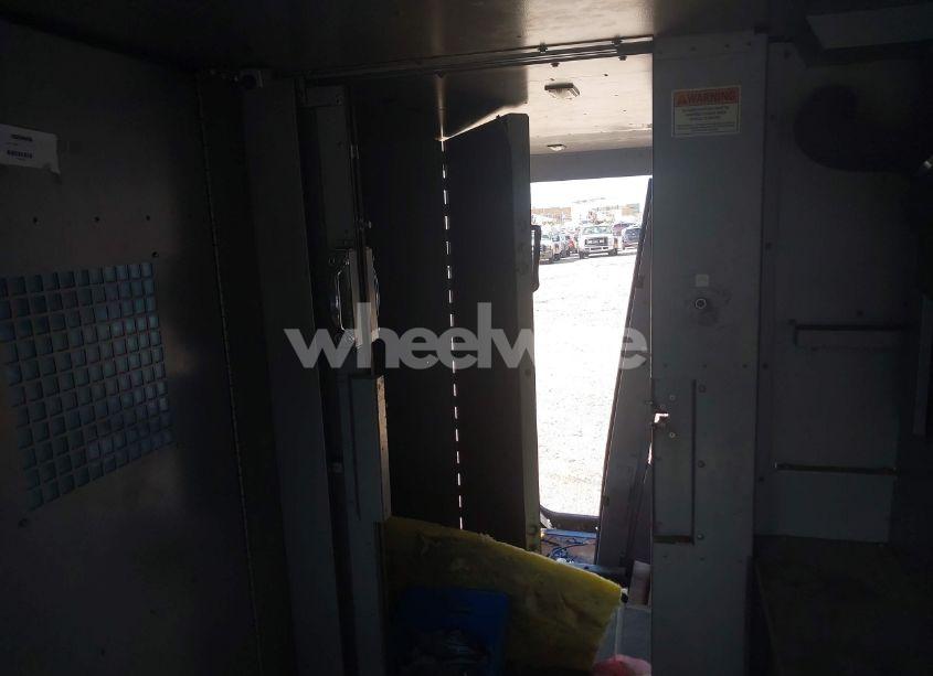 Photo 7 of 2018 Freightliner Mt45g N/A (VIN 4UZAC2EA9JCJP9028)