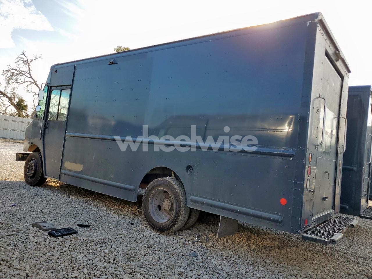 Photo 2 of 2020 FREIGHTLINER CHASSIS M LINE WALK-IN VAN (VIN 4UZAC2EA9LCMH8114)