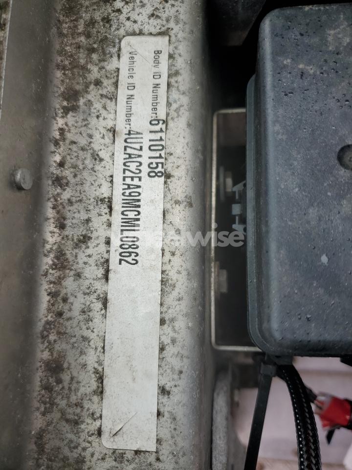 Photo 13 of 2021 FREIGHTLINER CHASSIS M LINE WALK-IN VAN (VIN 4UZAC2EA9MCML0862)