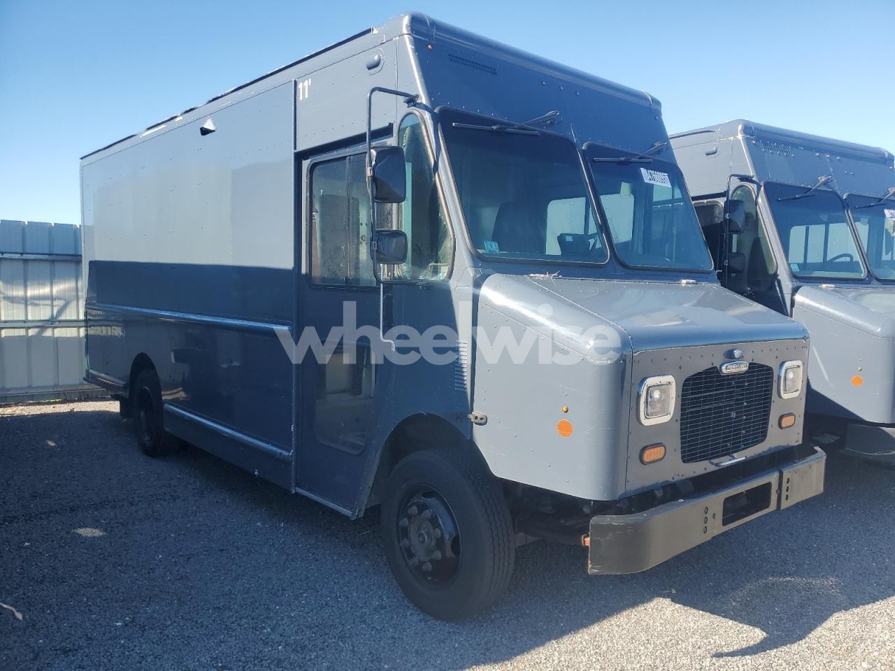 Photo 4 of 2021 FREIGHTLINER CHASSIS M LINE WALK-IN VAN (VIN 4UZAC2EA9MCMM9086)